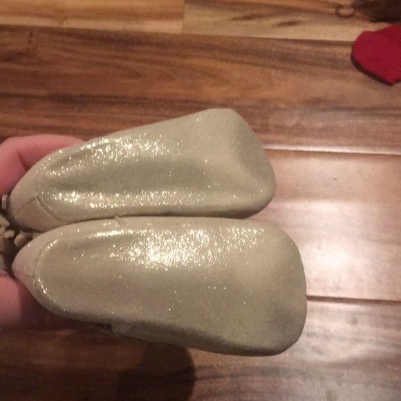 Rising Star Gold Glitter Booties 9-12 months - Picture 2 of 5